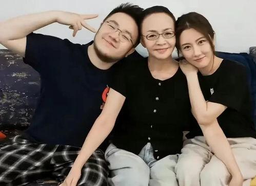 娱乐八卦吃瓜图片高清壁纸,揭秘娱乐八卦吃瓜瞬间，明星幕后故事大揭秘